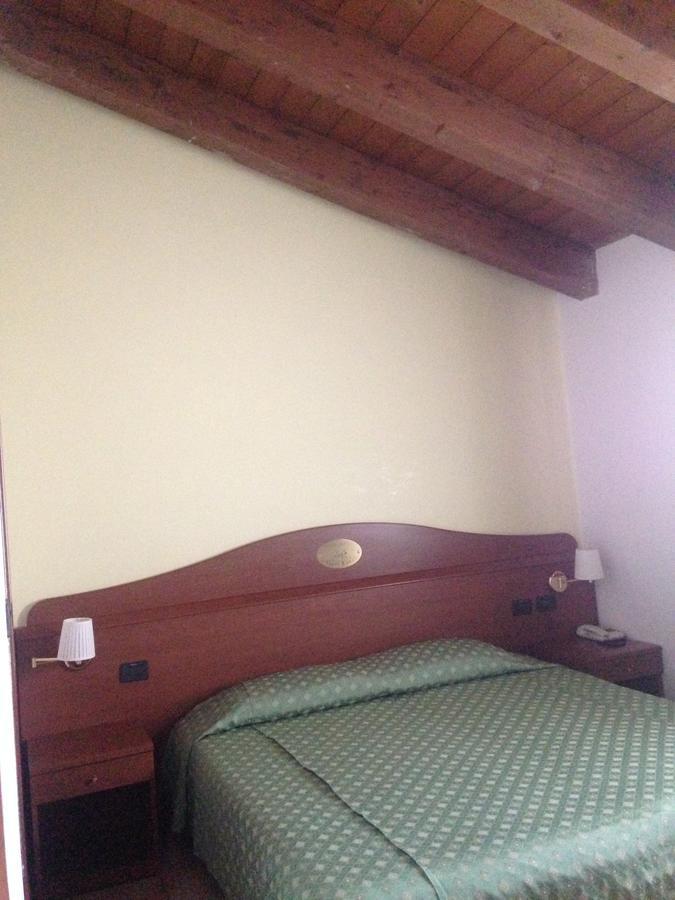 Hotel Conte Luna Болонья Экстерьер фото